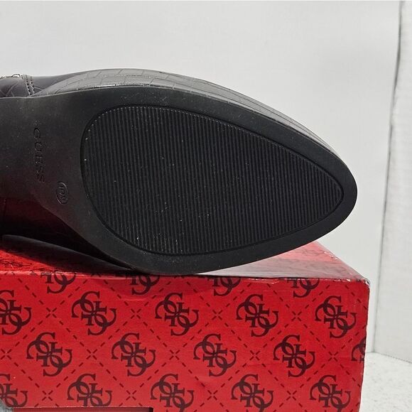 NIB, Guess stiletto heel boots in brown alligator pattern. Size 10 - Picture 6 of 13